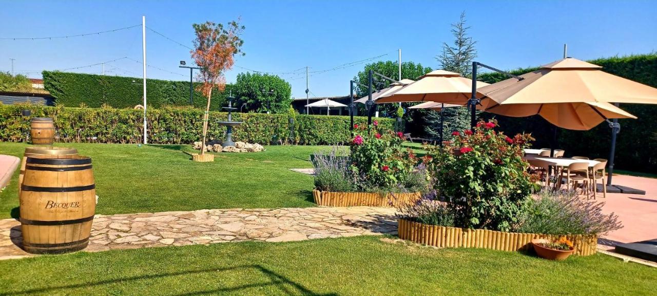 Nuevo Zenit Calahorra Hotel Eksteriør billede